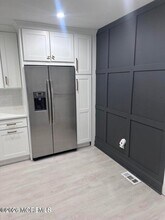 225 Longwood Dr in Englishtown, NJ - Building Photo - Building Photo