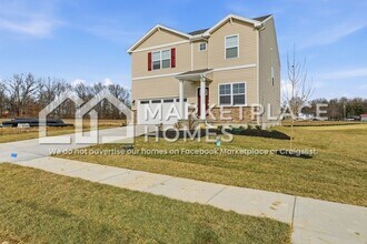 6300 Trailview Dr in Goshen, OH - Building Photo - Building Photo