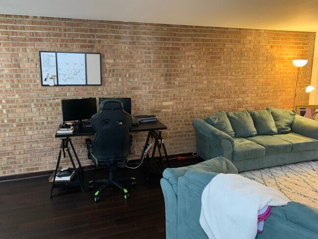 2250 N Lincoln Ave in Chicago, IL - Building Photo - Building Photo