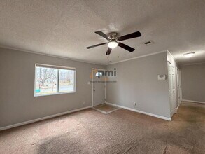 5700 E 10th Ave in Gary, IN - Building Photo - Building Photo