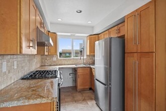 5507 Driftwood St in Oxnard, CA - Building Photo - Building Photo