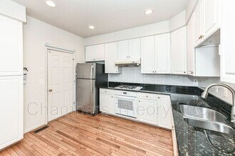 9804 Bolton Village Ct in Fairfax, VA - Building Photo - Building Photo