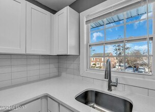 364 Westwood Ave, Unit 83 in Long Branch, NJ - Building Photo - Building Photo