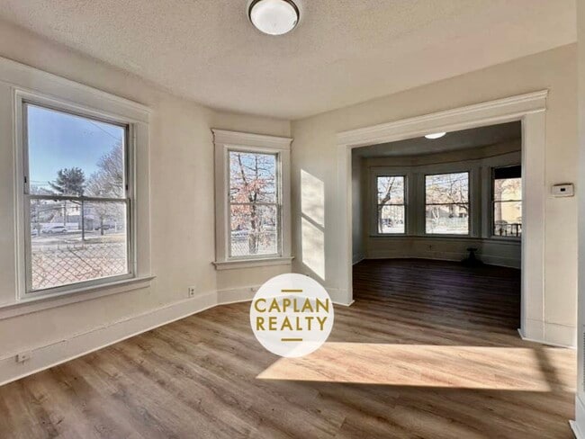 104 Webster St, Unit 1 in New Haven, CT - Building Photo - Building Photo