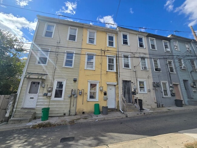 property at 528 N Jute St