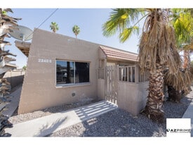 2340 E Broadway Rd in Mesa, AZ - Building Photo