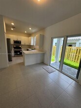 140 SW 184th Way in Pembroke Pines, FL - Building Photo - Building Photo