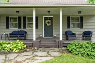 2943 Lumbard Rd in Clinton, NY - Building Photo - Building Photo