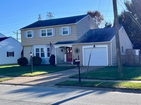 918 Rockwell Rd in Wilmington, DE - Building Photo