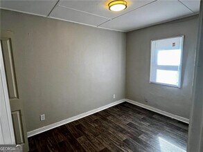 700 Neal St NW in Atlanta, GA - Building Photo - Building Photo