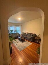 1463 Beacon St in Brookline, MA - Building Photo - Building Photo