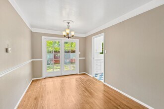 2059 Lernhart St in Napa, CA - Building Photo - Building Photo