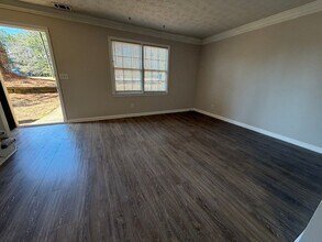 90-92 Curtis Rd in Lawrenceville, GA - Building Photo - Building Photo