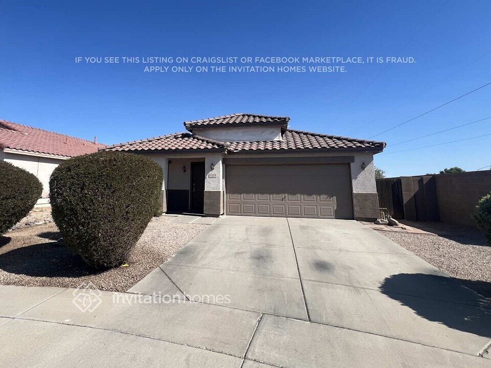 11219 E Quicksilver Ave in Mesa, AZ - Building Photo