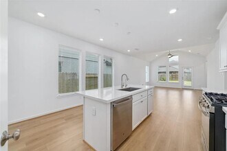 21650 Lampeter River Ln in Cypress, TX - Building Photo - Building Photo