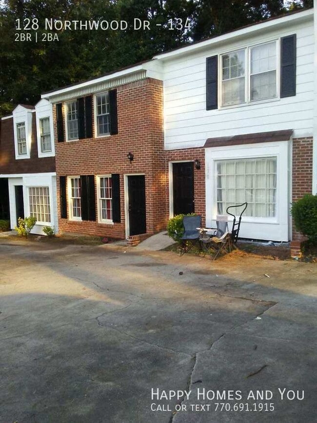 128 Northwoods Dr in Lagrange, GA - Building Photo - Building Photo