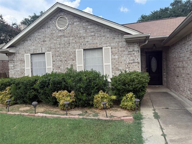 1914 Hollow Ridge Dr in Cedar Park, TX - Building Photo - Building Photo