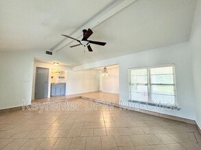 2024 Robinson St in Irving, TX - Building Photo - Building Photo