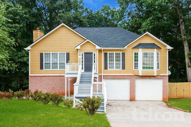 property at 2114 Lindley Ln