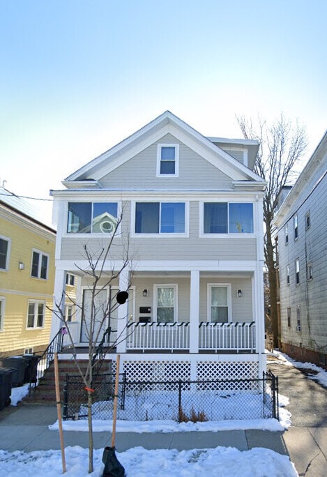 48 Cameron Ave, Unit 2 in Somerville, MA - Building Photo