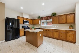21551 Elm Hurst Ln in Katy, TX - Building Photo - Building Photo