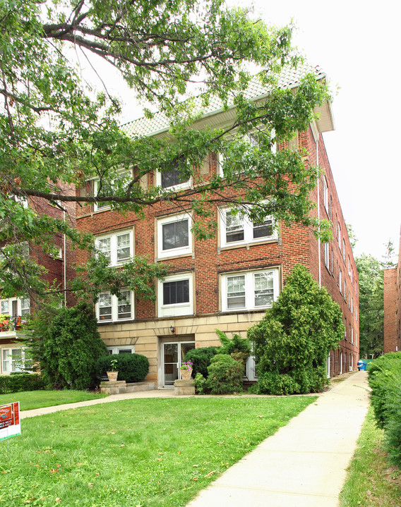 Cook Building in Lakewood, OH - Foto de edificio