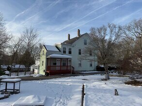 712 East St in Walpole, MA - Building Photo - Building Photo