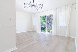 116 NW 6th Ave in Dania Beach, FL - Foto de edificio - Building Photo