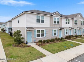 48 Red House Cir in St. Augustine, FL - Building Photo