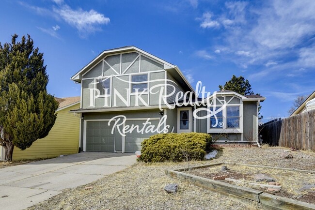 property at 3418 Foxridge Dr