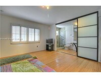 805 2nd St, Unit 4D in Miami Beach, FL - Foto de edificio - Building Photo