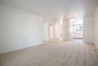5853 Ceylon St in Denver, CO - Building Photo - Building Photo