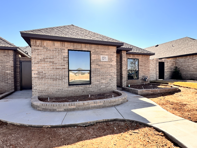 1324 Milltown Rd in Midland, TX - Building Photo - Building Photo