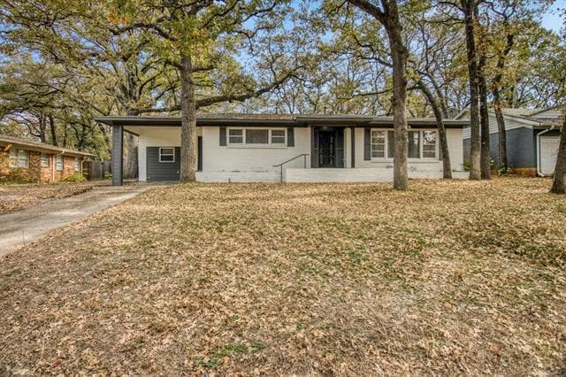 property at 805 Ross Trail