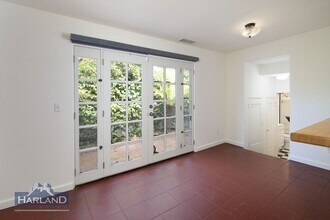 409 Dunemere Dr in San Diego, CA - Building Photo - Building Photo