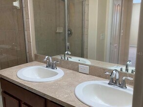3158 Rodrick Cir in Orlando, FL - Foto de edificio - Building Photo