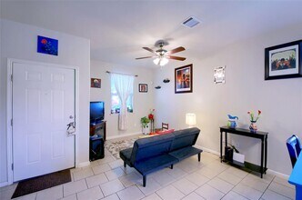 5501 Bradford Pear Ln in Austin, TX - Building Photo - Building Photo