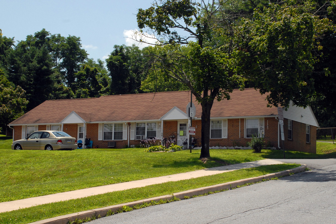 Brooke Estates in Birdsboro, PA - Building Photo