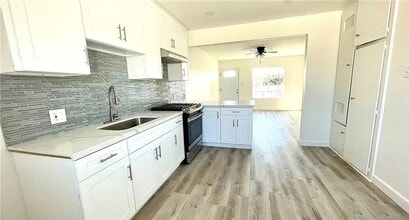 8709 Lyndora St in Downey, CA - Building Photo - Building Photo