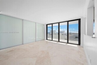 3590 S Ocean Blvd in South Palm Beach, FL - Building Photo - Building Photo