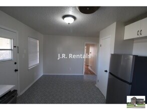 1103 Robertson Ave in Copperas Cove, TX - Building Photo - Building Photo