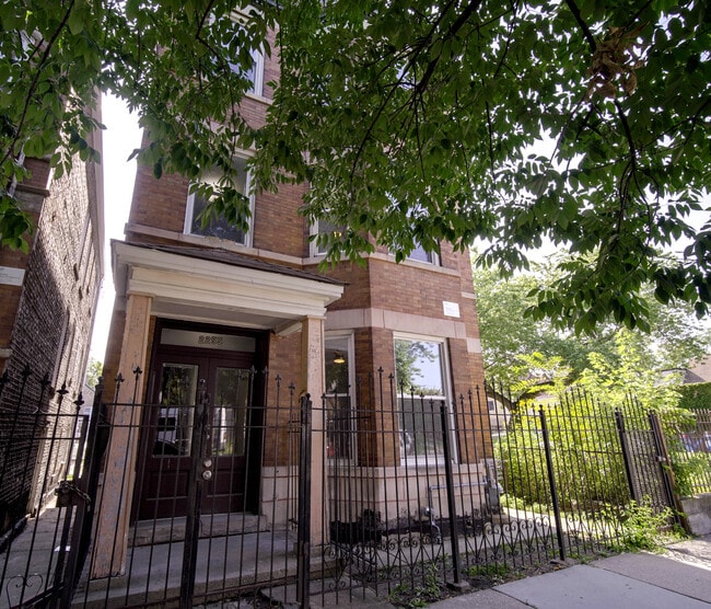property at 2255 S Whipple St