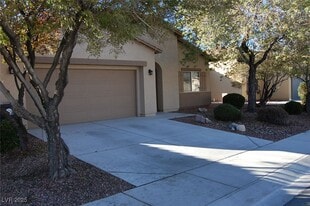 4775 Lorenzo Way in Pahrump, NV - Building Photo