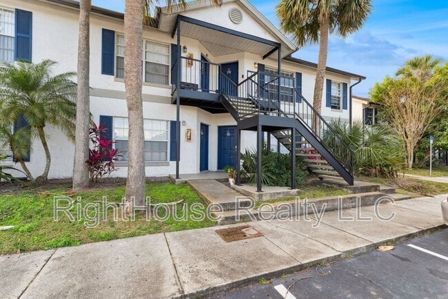 property at 3651 N Goldenrod Rd