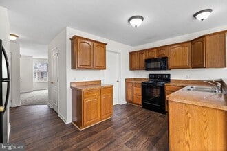 22 Shady Tree Ct in York, PA - Building Photo - Building Photo