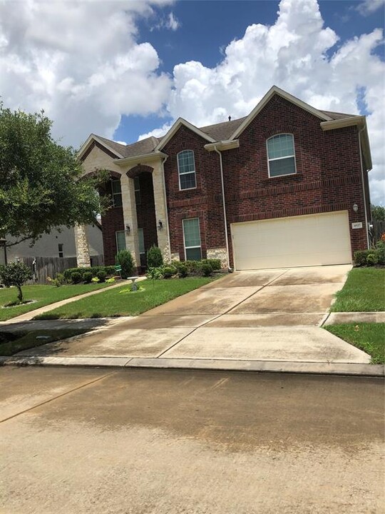 4527 Rolling Field Ln in Sugar Land, TX - Building Photo