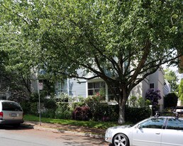 2157 W 1st Ave in Vancouver, BC - Building Photo
