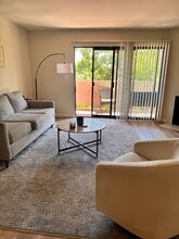 2425 Purdue Ave in Los Angeles, CA - Building Photo - Building Photo