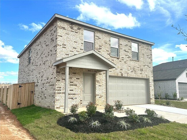 637 Falling Cave Dr in Willis, TX - Building Photo - Building Photo