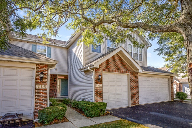 3103 Anton Dr in Aurora, IL - Building Photo - Building Photo
